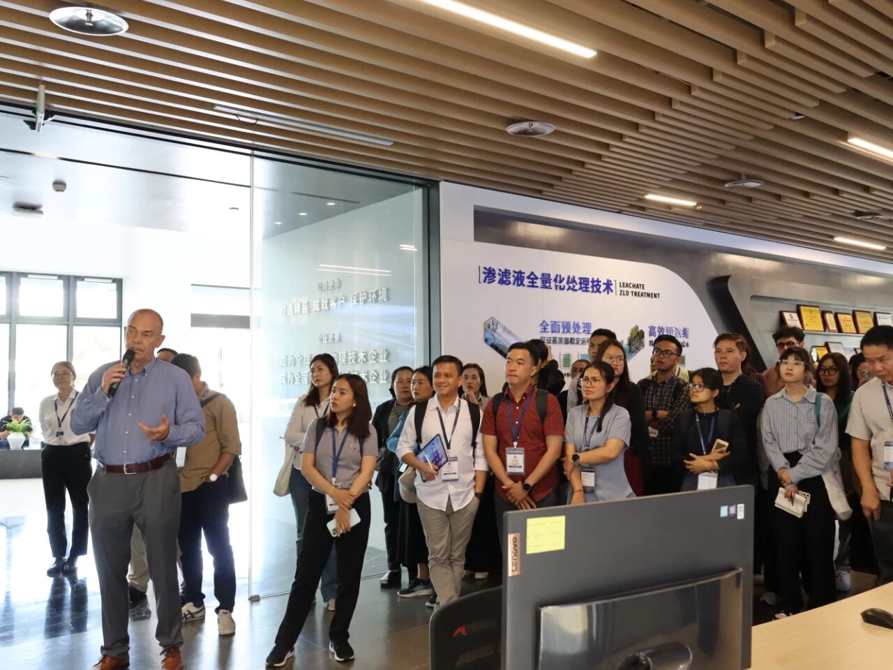 旅行新宝gg创造奇迹手艺展厅